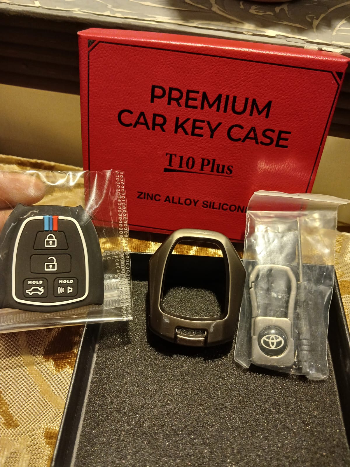 Tri-color Metal Key Casing For WagonR/Cultus/Alto/Swift